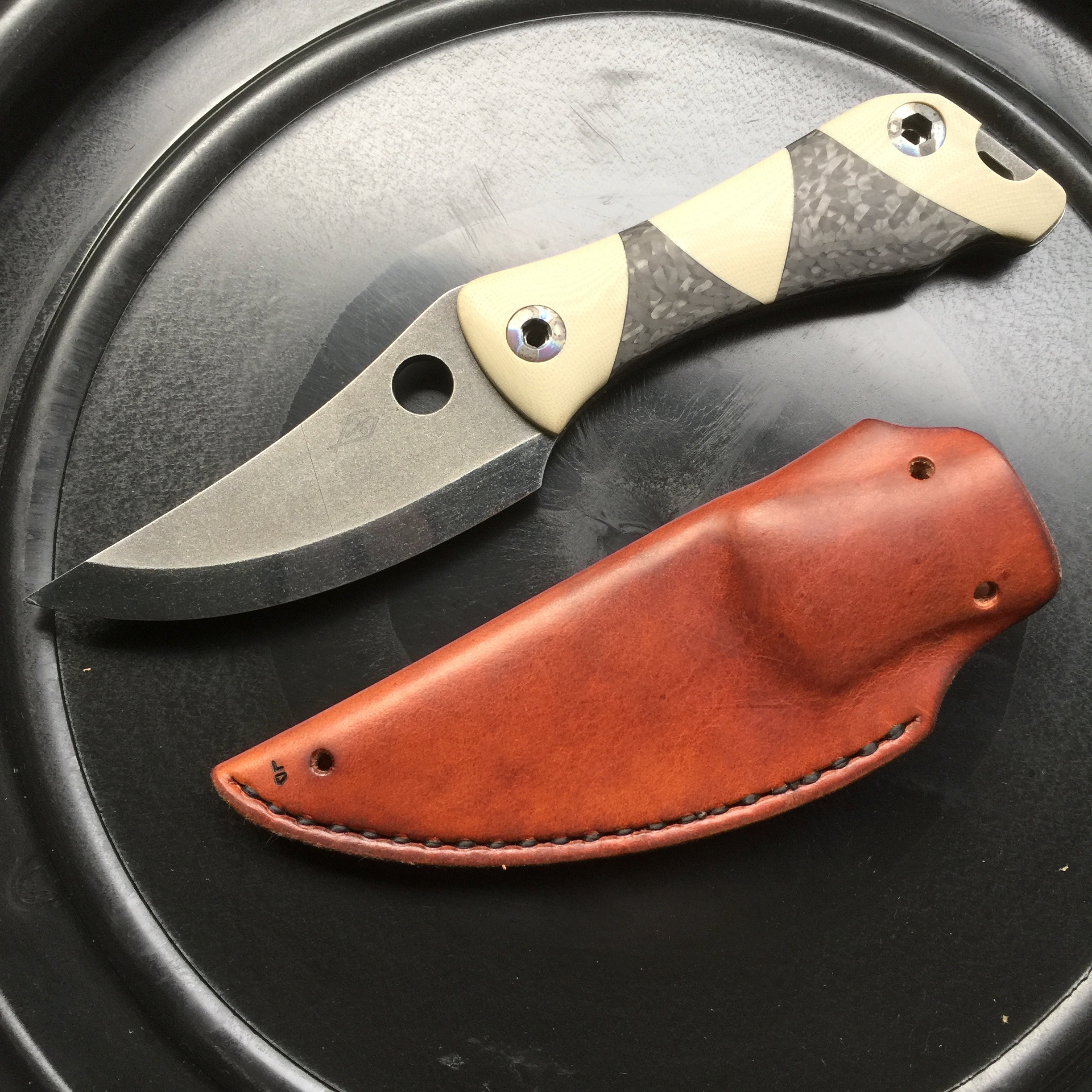 Hundred Pacer Knife